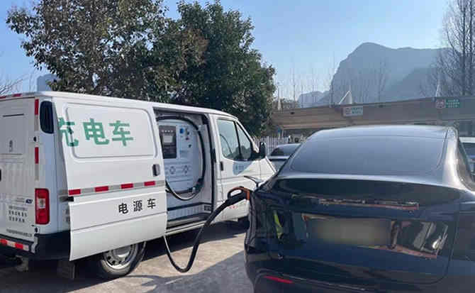 盐湖区汽车搭电