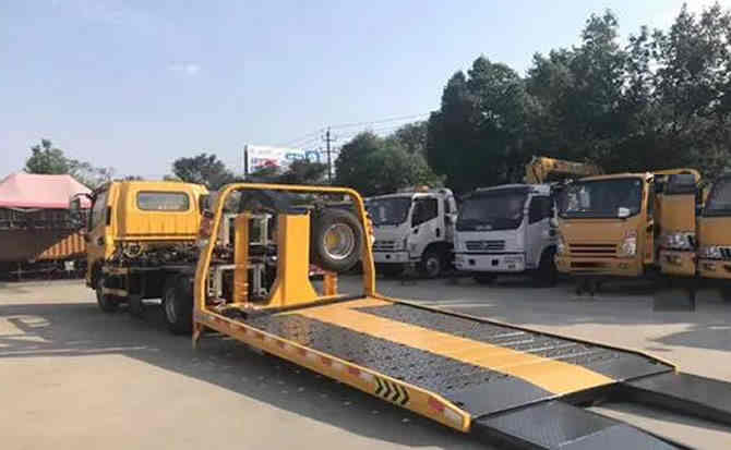 盐湖区汽车中途维修案例